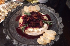 Brie with Blackberries & Spicy Pecans